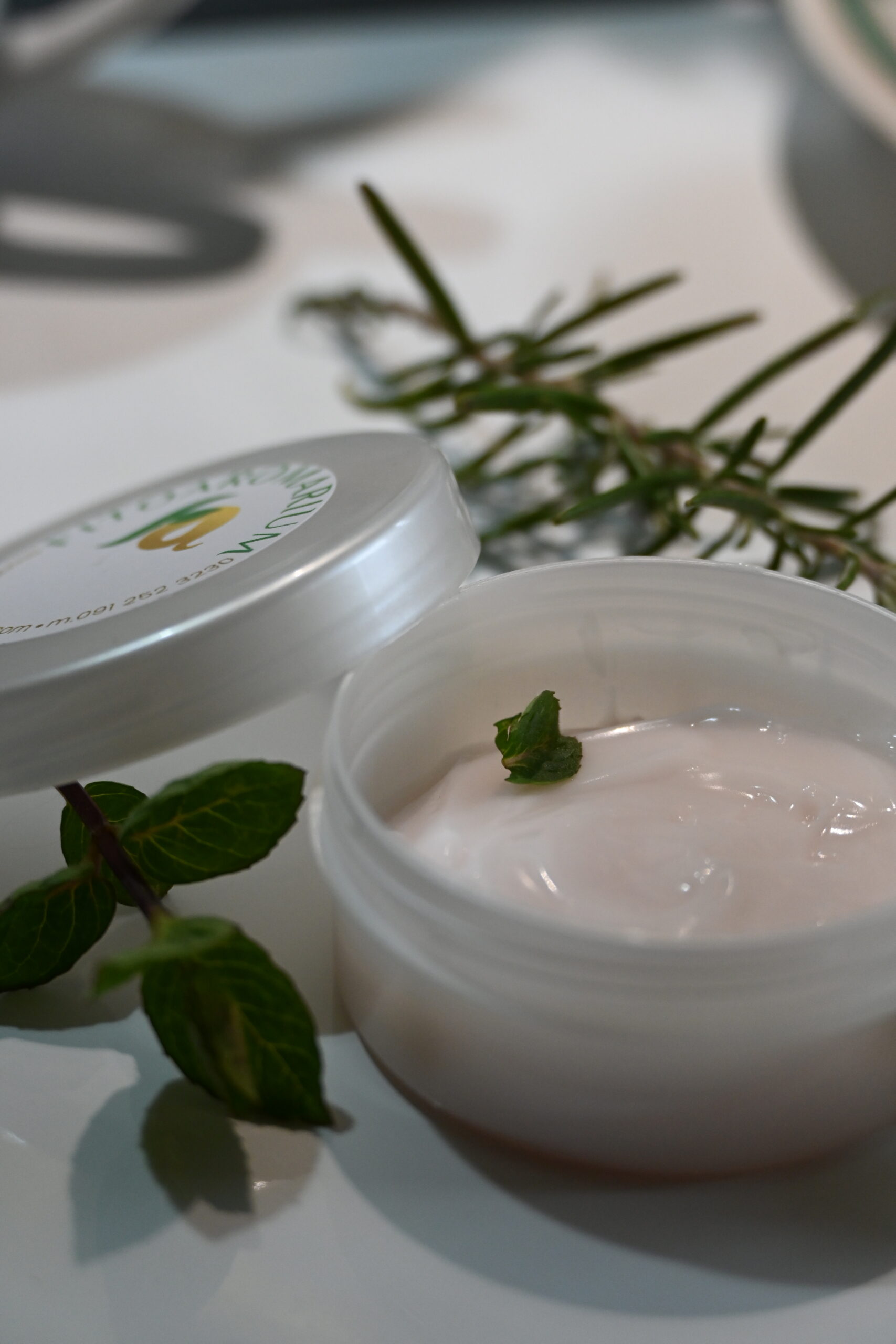 ANALGETSKI GEL1